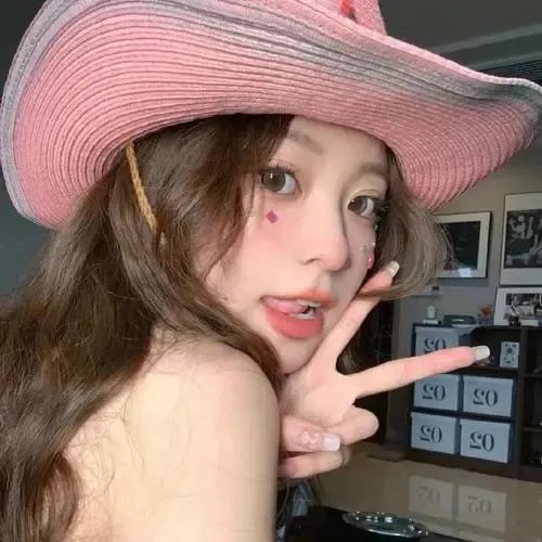 港口的日本姑娘